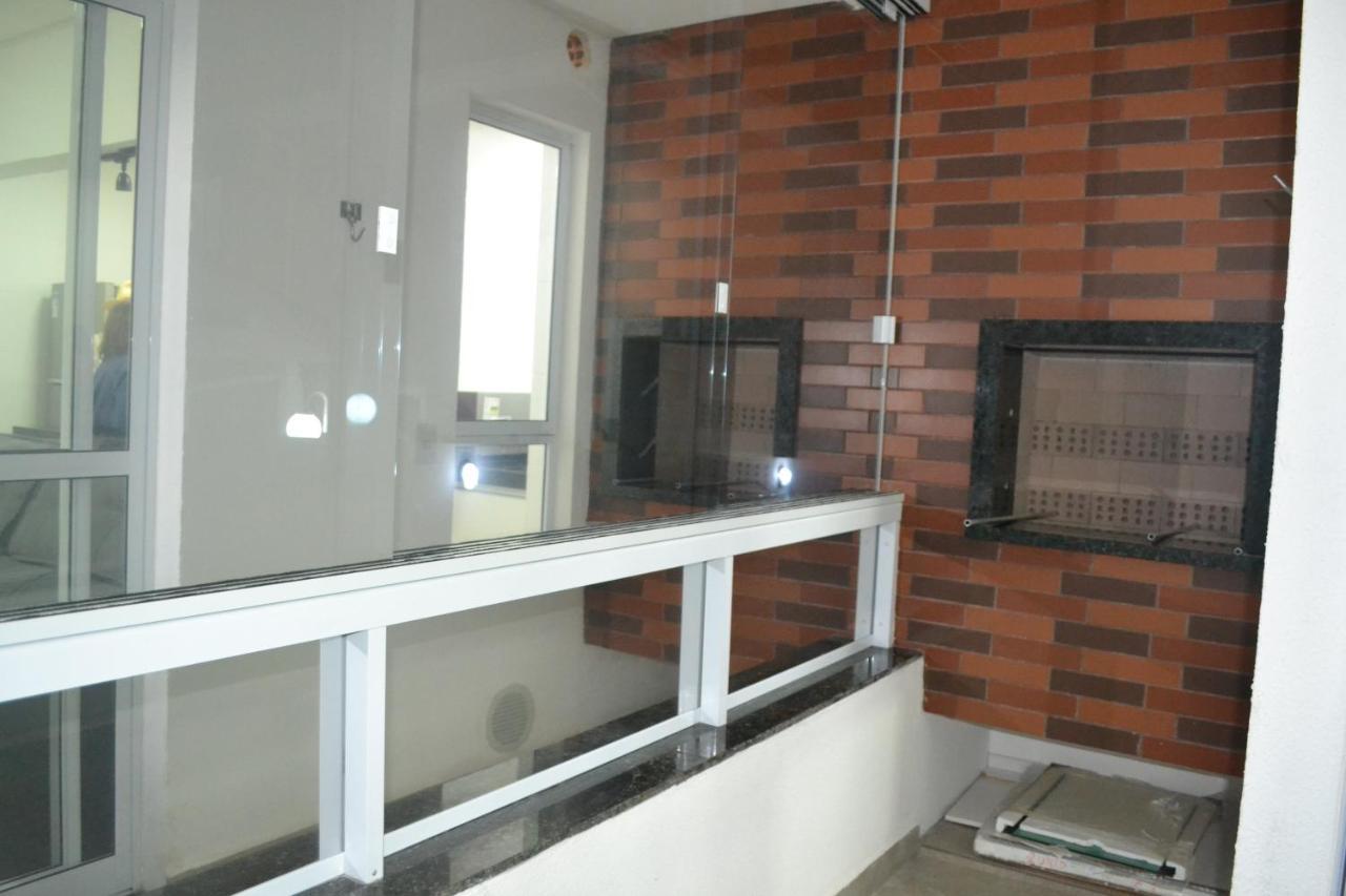 Apartamento Praia Do Santinho ฟลอเรียนอโปลิส ภายนอก รูปภาพ